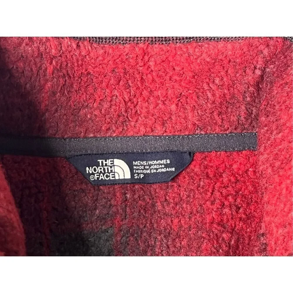 The North Face Novelty Gordon Lyons Fleece‎ Quarter Zip Red Plaid Pullover SMALL